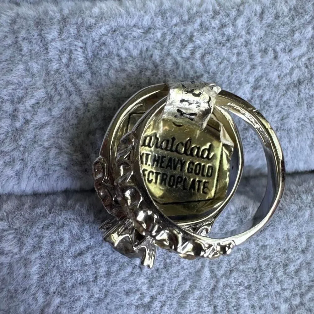 Unbranded Women's Silver and Gold Jewellery